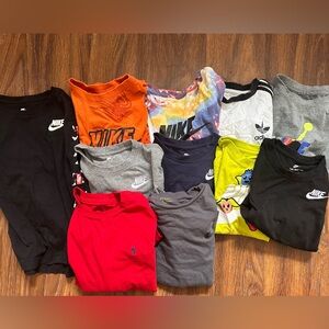Lot of boys Nike shirts